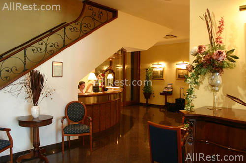 Globo Hotel 2